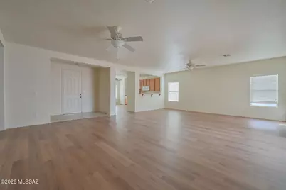 5518 W Copperhead Drive, Tucson, AZ 85742 - Photo 8