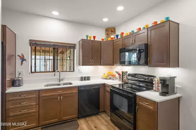4141 N Via Villas, Tucson, AZ 85719 - Photo 8