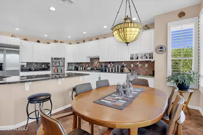 2225 E Desert Pueblo Pass, Green Valley, AZ 85614 - Photo 18