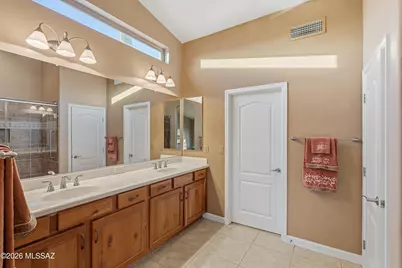 2502 E Glen Canyon Road, Green Valley, AZ 85614 - Photo 22