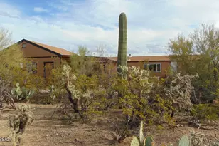 2200 N Camino Del Gato, Tucson, AZ 85743 - Photo 2