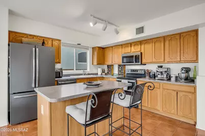 578 E Wagon Bluff Drive, Tucson, AZ 85704 - Photo 10