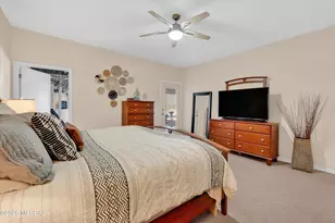 5571 N Fort Yuma Trail, Tucson, AZ 85750 - Photo 12