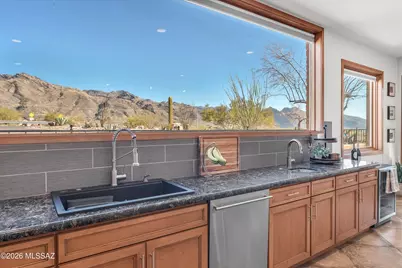 5571 N Fort Yuma Trail, Tucson, AZ 85750 - Photo 6