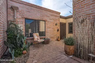 5800 E Cochise Trail, Tucson, AZ 85750 - Photo 2