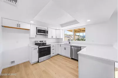 8022 N Oldfather Road, Tucson, AZ 85741 - Photo 4