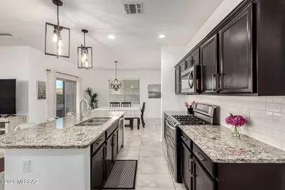 911 E Prairie Field Lane, Sahuarita, AZ 85629 - Photo 10