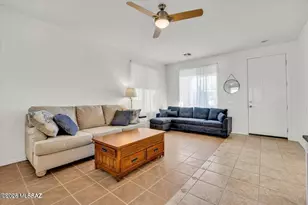 9471 N Whispering Shadows Way, Tucson, AZ 85743 - Photo 8