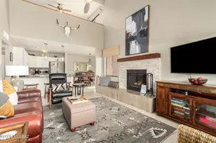 5051 N Sabino Canyon Rd, Tucson, AZ 85750 - Photo 4