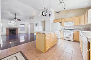 8844 E Marci Lynne Way, Tucson, AZ 85747 - Photo 6