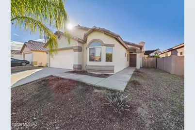 8844 E Marci Lynne Way, Tucson, AZ 85747 - Photo 2