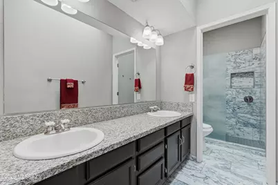 3910 S Placita De La Moneda, Green Valley, AZ 85622 - Photo 22