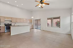 1870 W Hawkridge St, Tucson, AZ 85737 - Photo 12