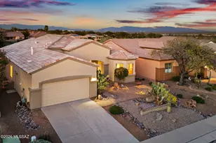 852 W Mountain Stone Dr, Green Valley, AZ 85614 - Photo 4