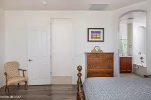 12228 N Golden Mirror Dr, Marana, AZ 85658 - Photo 14