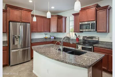 12228 N Golden Mirror Drive, Marana, AZ 85658 - Photo 6