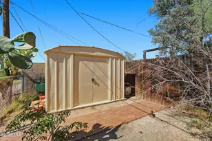 2938 E Beverly Dr, Tucson, AZ 85716 - Photo 38