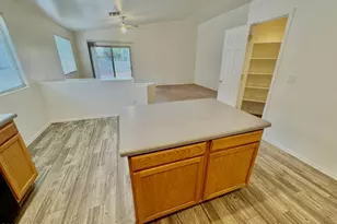 6070 N Panorama Park Dr, Tucson, AZ 85704 - Photo 12