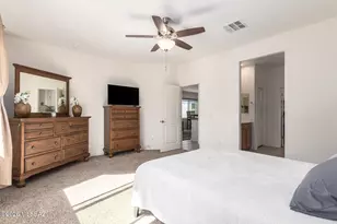 852 E Bottomlands Ln, Sahuarita, AZ 85629 - Photo 14