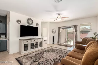 852 E Bottomlands Lane, Sahuarita, AZ 85629 - Photo 4