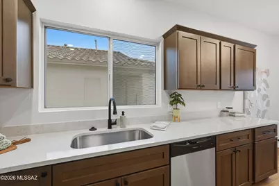 7422 W River Rim Place, Tucson, AZ 85743 - Photo 10