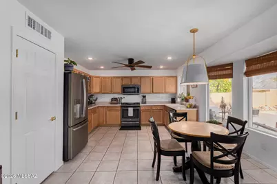 12158 N Legacy Place, Oro Valley, AZ 85755 - Photo 16