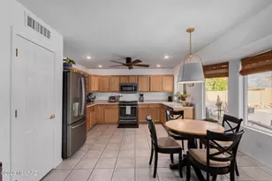 12158 N Legacy Pl, Oro Valley, AZ 85755 - Photo 16