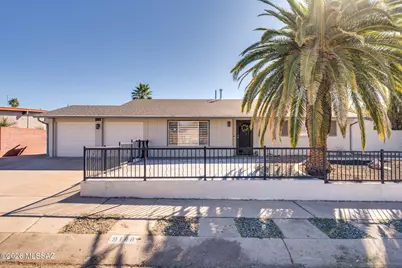 9148 E Bellevue Street, Tucson, AZ 85715 - Photo 1