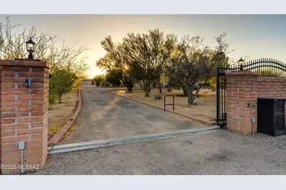 9777 N Korte Lane, Tucson, AZ 85704 - Photo 38