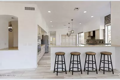 2470 N Castle Rock Drive, Tucson, AZ 85749 - Photo 10