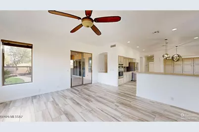 2470 N Castle Rock Drive, Tucson, AZ 85749 - Photo 8