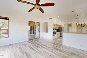 2470 N Castle Rock Dr, Tucson, AZ 85749 - Photo 8