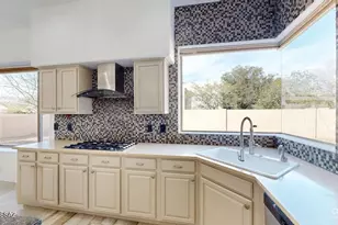 2470 N Castle Rock Dr, Tucson, AZ 85749 - Photo 4