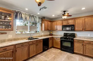 13423 E Almond Crest Dr, Vail, AZ 85641 - Photo 12