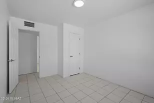 147 E La Castellana Dr, Nogales, AZ 85621 - Photo 12