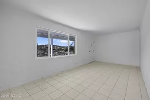 147 E La Castellana Dr, Nogales, AZ 85621 - Photo 8