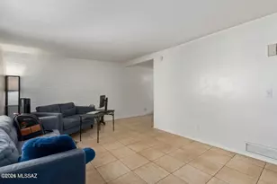 7455 E Desert Spring Dr, Tucson, AZ 85730 - Photo 4