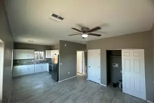 1015 W Cll Arizona, Tucson, AZ 85705 - Photo 2