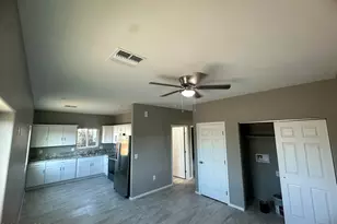 1015 W Cll Arizona, Tucson, AZ 85705 - Photo 1