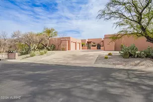 7659 S Vivaldi Ct, Tucson, AZ 85747 - Photo 2