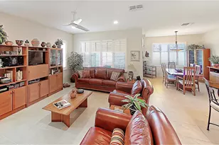 954 N Broken Hills Dr, Green Valley, AZ 85614 - Photo 10
