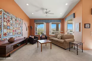 306 N Cape Royal Dr, Green Valley, AZ 85614 - Photo 6