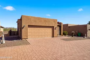 437 Colorado Ct, Rio Rico, AZ 85648 - Photo 2