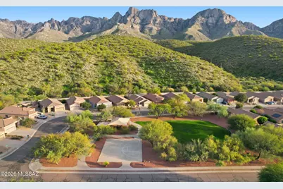 2345 E Skipping Rock Way, Oro Valley, AZ 85737 - Photo 4