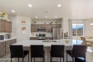 2147 W Totems St, Benson, AZ 85602 - Photo 8