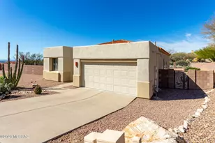 5335 N Canyon Rise Pl, Tucson, AZ 85749 - Photo 2