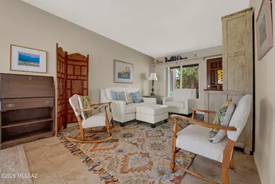 952 W Camino Asturias, Green Valley, AZ 85622 - Photo 8