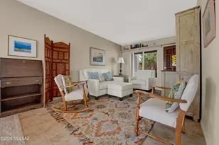 952 W Camino Asturias, Green Valley, AZ 85622 - Photo 8