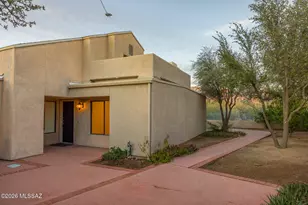 5237 E Woodspring Dr, Tucson, AZ 85712 - Photo 4