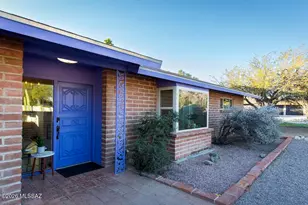 5405 N Estelle Dr, Tucson, AZ 85718 - Photo 2